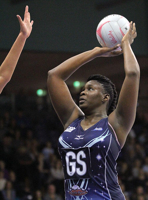Worcester Seven Stars Netball player takes aim